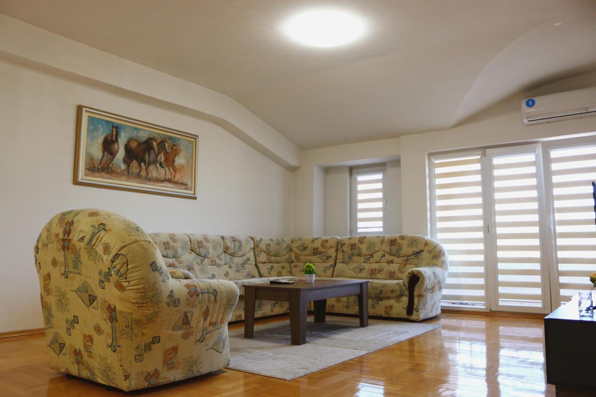 S Apartment Скоп'є Екстер'єр фото